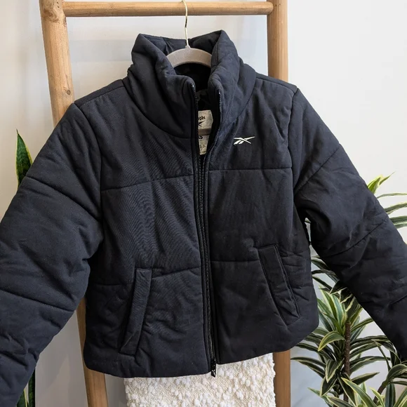 NWT Reebok Studio Puffer Jacket - Picture 6 of 9